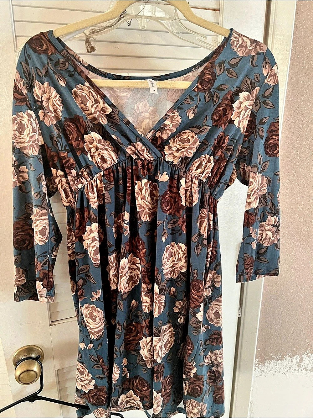 Curvy Lovey Floral Long Sleeve Midi Dress in Blue & Brown